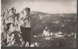 CPI (B7693) CARTE POSTALA - MASIVUL RARAU. PIETRELE DOAMNEI