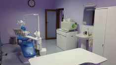 Inchiriere cabinet stomatologic Deva foto