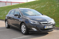 Opel Astra J 2.0 160 cp, CDTI Xenon, Navi, Trapa, Full foto