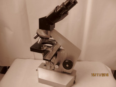 Microscop binocular IOR ML. foto