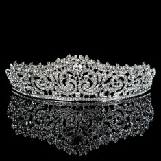 Diadema / coronita / tiara mireasa cu cristale tip Swarovski foto