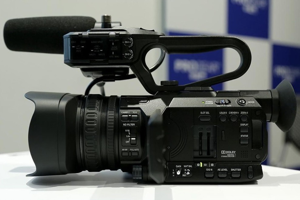 JVC GYHM200U 4K Livestream PAL/NTSC slow motion 120 fps arhiva Okazii.ro