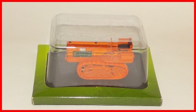 Macheta tractor HOTCHKISS 30/40 - 1948 (scara 1/43) UH foto