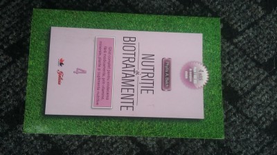 NUTRITIE SI BIOTRATAMENTE - VOLUMUL 4 , PHYLLISA BALCH STARE FOARTE BUNA . foto