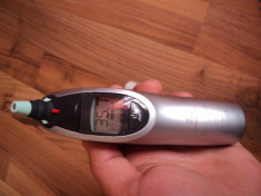 termometru cu infrarosu medical profesional de la BRAUN ,model pro 4000 foto