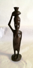 Statuie africana sculptata din lemn de abanos 19cm foto