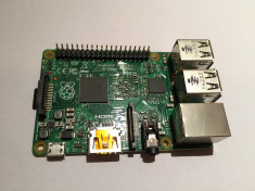 Raspberry Pi 2 cu Micro SD 2GB si Kodi preinstalat foto