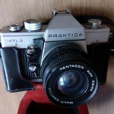 APARAT FOTO VINTAGE CU FILM PRAKTICA ,CU HUSA ORIGINALA -OBIECTIV SUPERANGULAR