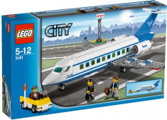 Lego city Avion pasageri 3181 foto