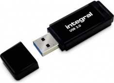 Integral USB 16GB Black, USB 2.0 with removable cap foto