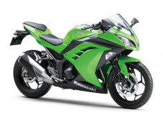 Kawasaki Ninja 300 &amp;#039;15 foto