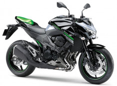 Kawasaki Z800 &amp;#039;16 foto