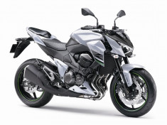 Kawasaki Z800 ABS &amp;#039;15 foto