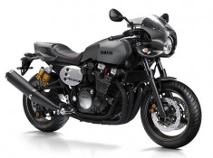 Yamaha XJR1300 Racer &amp;#039;16 foto