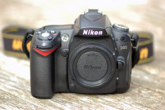 Vand Nikon D90 foto
