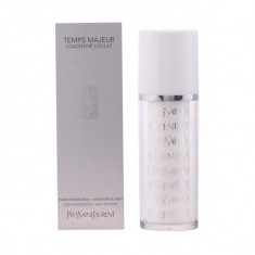 Yves Saint Laurent - TEMPS MAJEUR concentre d&amp;#039;eclat 30 ml foto