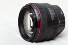 Obiectiv Canon EF 85mm f/1,2L II USM foto