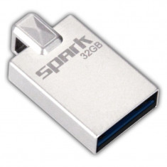 Memorie externa Patriot Spark 32GB, USB 3.0 foto