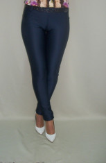 Pantaloni casual, bleumarin, model stretch, cu banda tip piele foto