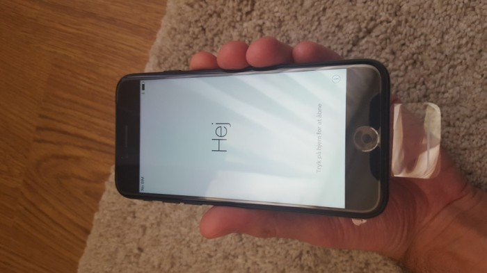 Iphone 7 128gb jet black neverlocked NOU GARANTIE 07/2018 Iphone 7 128gb jet black neverlocked NOU GARANTIE 07/2018