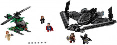 LEGO? Super Heroes 76046 Batalia din ceruri foto