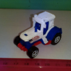 bnk jc Matchbox - Tractor - Mattel 2006