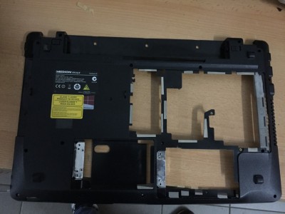 Bottom case Medion Akoya P7816 - A131 foto