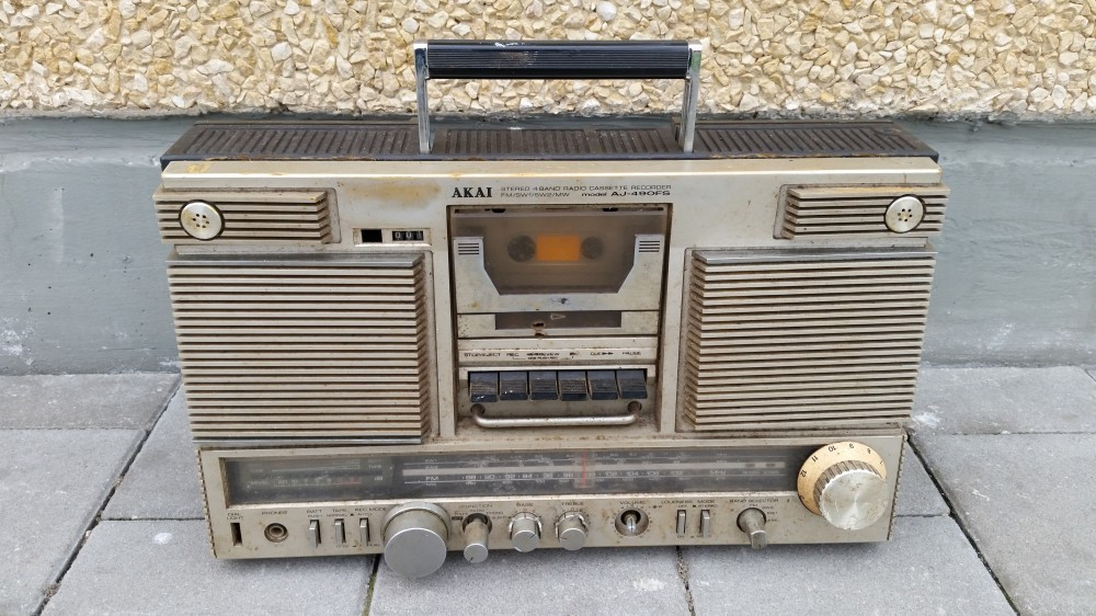 Radio Castofon vechi AKAI | arhiva Okazii.ro