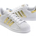 Adidasi ADIDAS SUPERSTAR - Model CLASIC - Alb !!!