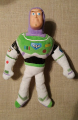 Jucarie plus personaj Toy Story Buzz Lightyear, 27cm, fata cauciuc, restul plus foto