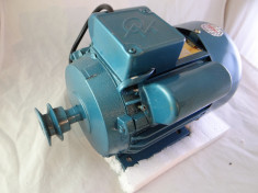 Motor Monofazat 1.5 KW - 3000 rpm - NOU - Livrare Gratuita - Garantie 12 luni foto