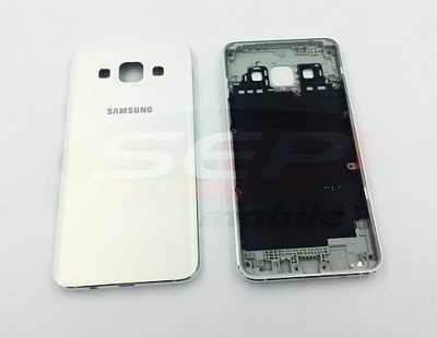 Capac baterie + mijloc Samsung Galaxy A3 / A300F WHITE original foto