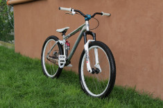 Bicicleta Kona Bass - cel mai mic pret - bike slopestyle/freeride/downhill/dirt foto