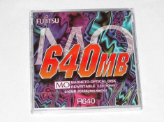 Discuri MO 640 Mb FUJITSU M.O. 640 Mb - sigilate foto