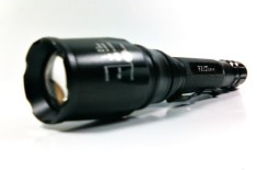 Lanterna Led CREE XML T6 + 2 incarcatoare foto
