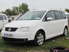 Vw Touran 7 locuri, 1.9 TDI, an 2004 foto