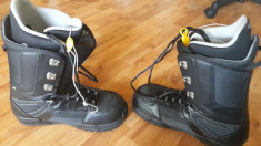 Boots BURTON barbatesti marimea 42 foto