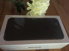 iPhone 7, sigilat, in stoc 32GB; 128 GB - BLACK si ROSE GOLD foto