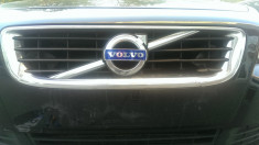 Vand grila centrala Volvo S40 2011 (cu sigla si emblema) foto