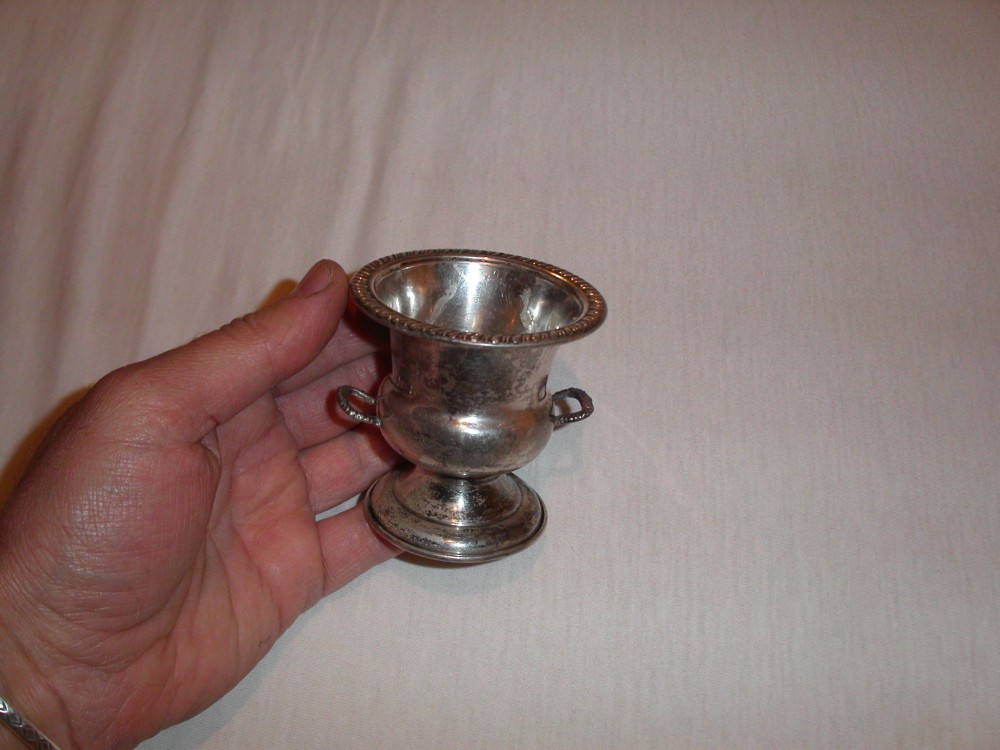 Recipient tip pocal, vaza din argint 925 (sterling) | arhiva Okazii.ro
