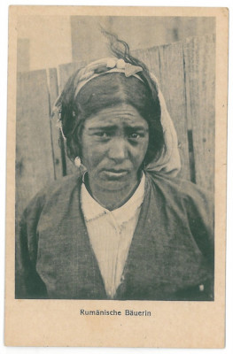 3492 - Ethnic, GYPSY woman, Romania - old postcard - unused foto