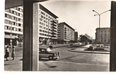 CPI (B7317) CARTE POSTALA - BUCURESTI. VEDERE DIN PIATA PALATULUI R.P.R., 1962 foto