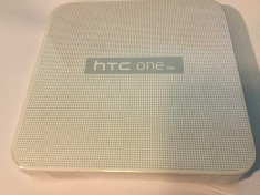HTC One M9 32 GB Gold On Silver NOU ,Necodat,pachet complet sigilat foto