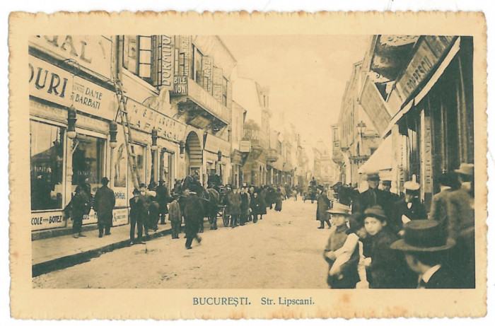 3541 - BUCURESTI, Lipscani street, stores, Romania - old postcard - used