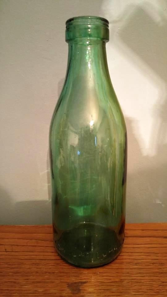 Sticla lapte verde, veche, vintage, 1 l, din vremea comunista, colectie,  decor | Okazii.ro