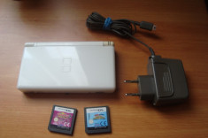 Nintendo DS Lite + doua jocuri foto