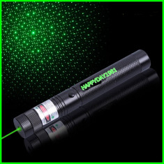 LASER VERDE POINTER, GAURESTE PUNGI NEGRE foto