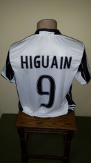 SET ECHIPAMENT HIGUAIN JUVENTUS 4-15ANI(104,116,128,140,152,164,176) foto