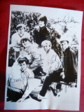 Fotografie- Formatia Rock Beach Boys SUA cu autografe , dim.=13x17,8 cm