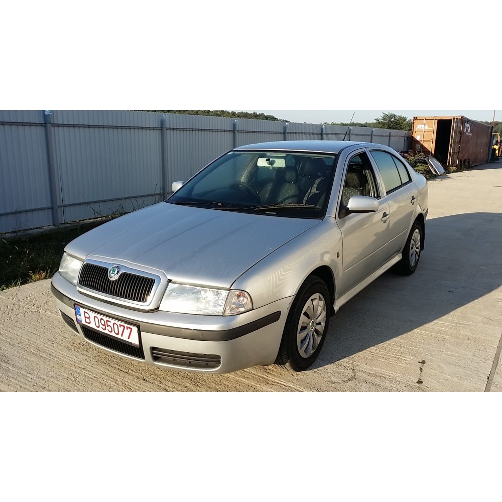 Стеклоподъемник skoda octavia tour Стеклоподъемник skoda octavia tour
